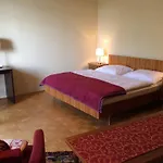 Garni - Fuksas Hotel