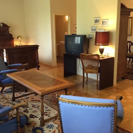 福克萨斯加尼公寓酒店 酒店 巴特格莱兴贝格