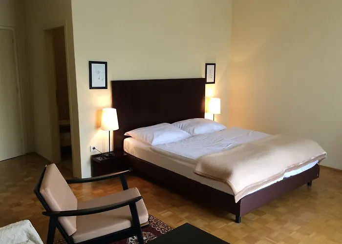 Garni - Fuksas باد غليشنبرج